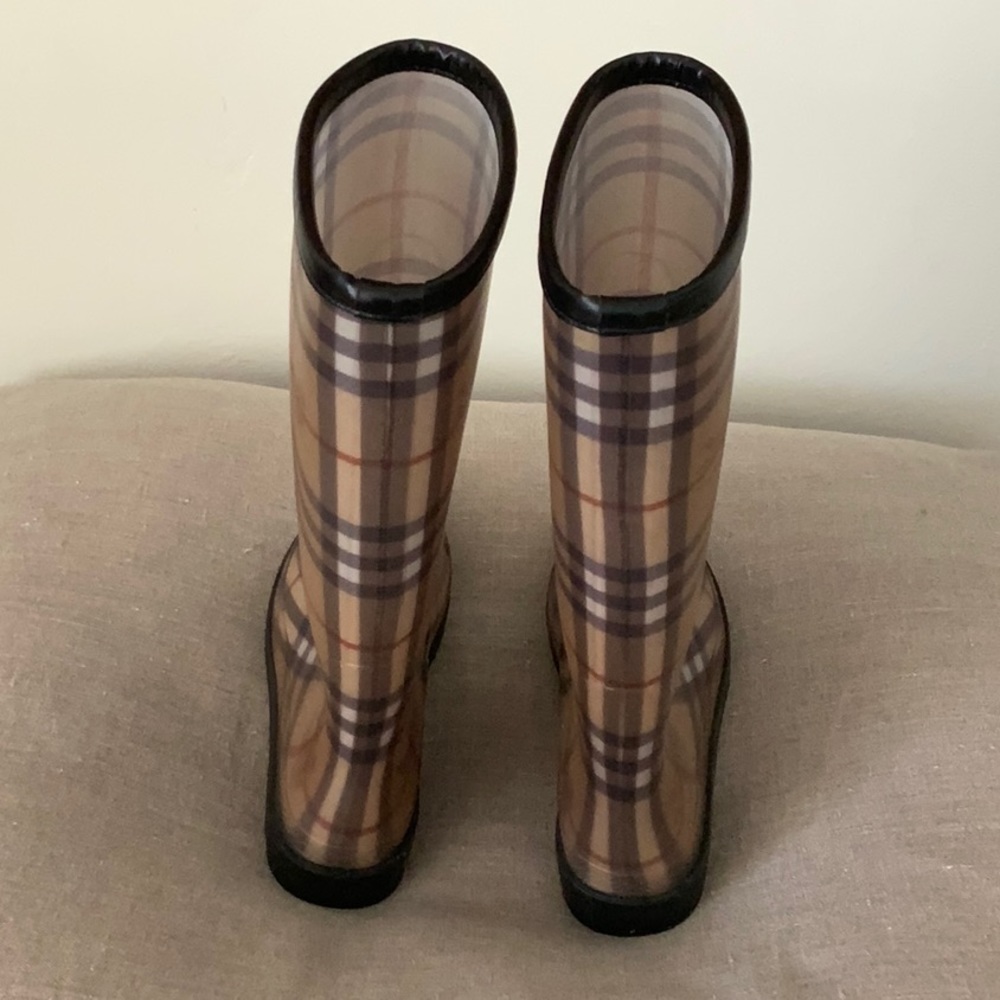 BURBERRY RAIN BOOTS - Picture 3 of 5